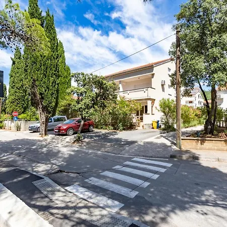 Apartment Ksenija Punat